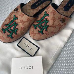GUCCI GG Monogram Womens LA Dodgers Mule Slides Beige Ruggine